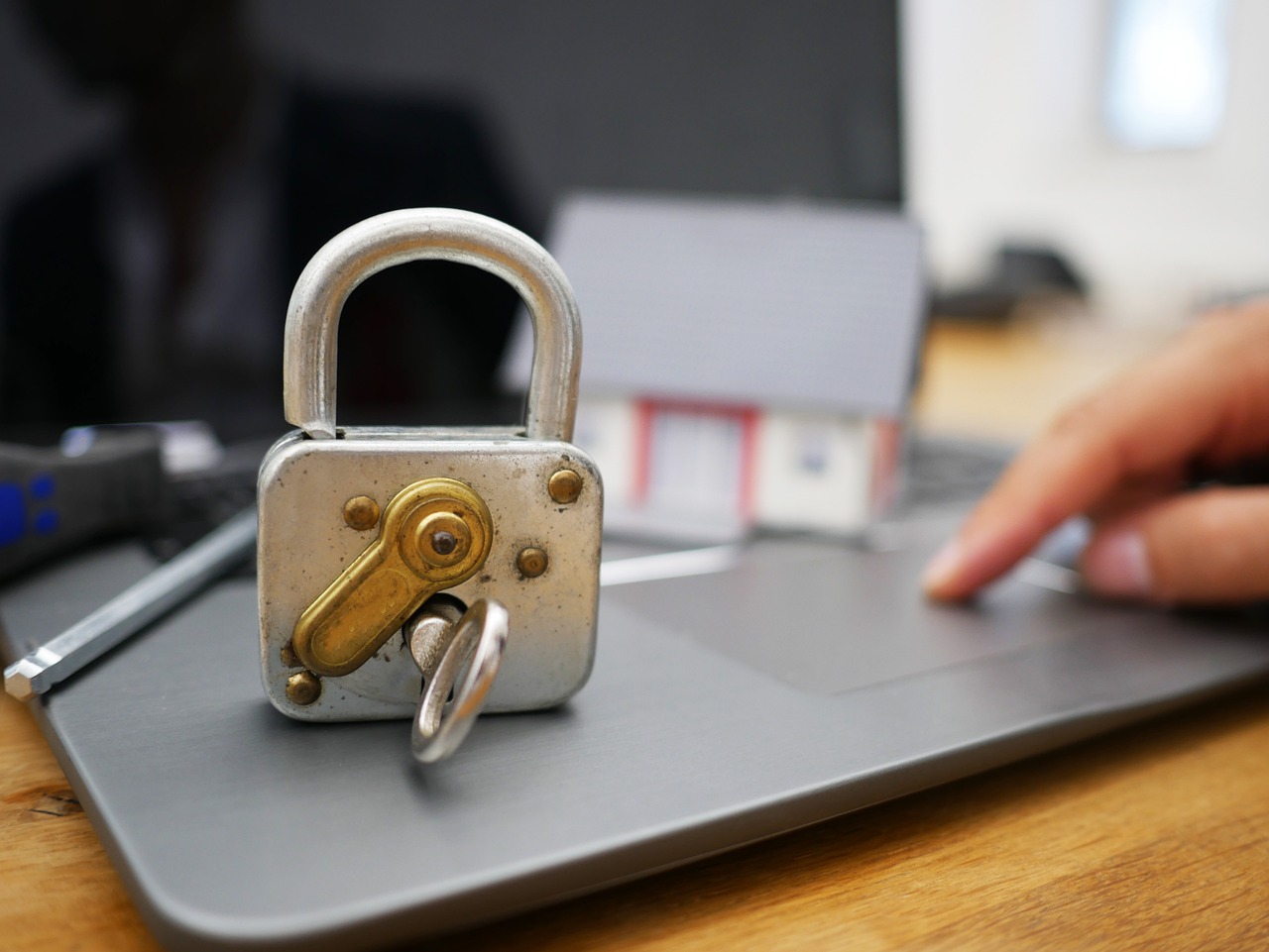 国外ddos攻击页端|企业代理记账注册注销